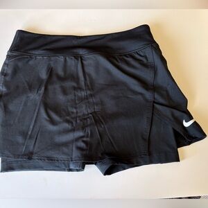 Nike Women's Black Athletic Skort